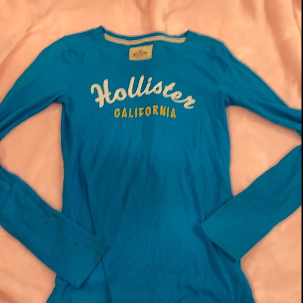 Juniors Hollister, long sleeve, T-shirt, size small